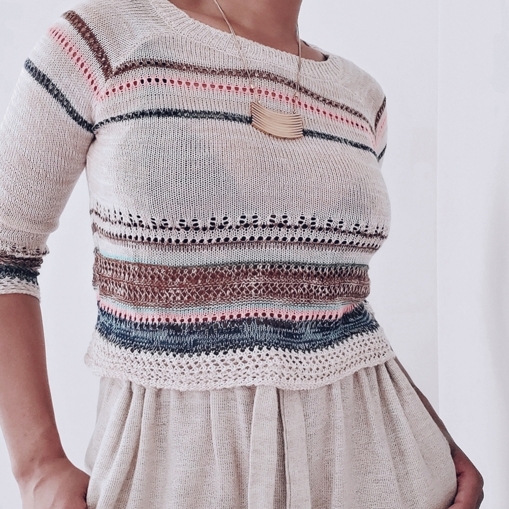 Love on a Hanger Knitted Sweater Sz. Xs